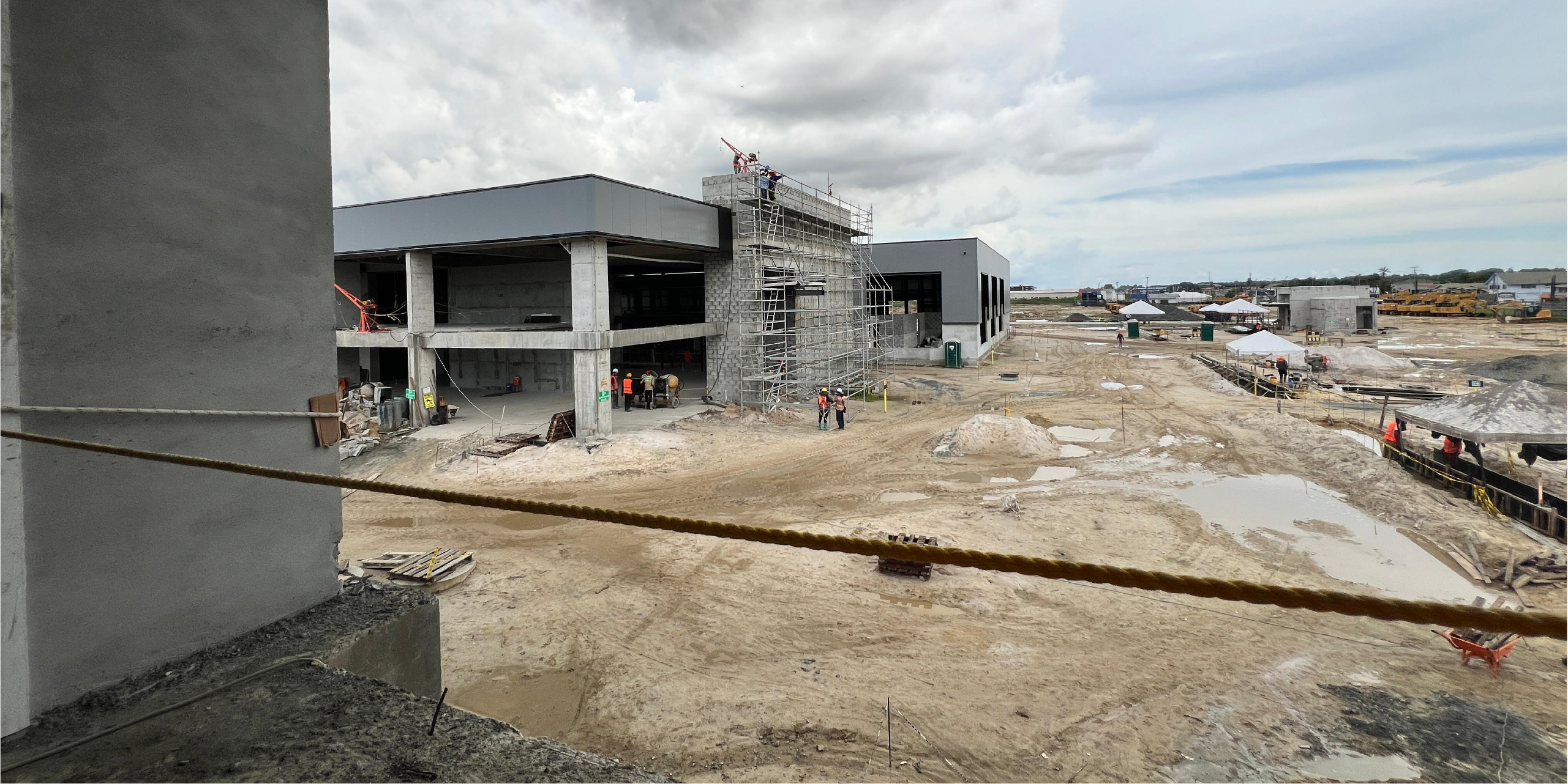 Transparencia que Impulsa el Progreso: Gglass Transforma Espacios en el Corazón Industrial de Guyana